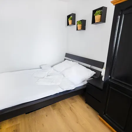 Super Chmielna Str Super View